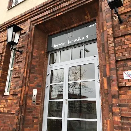 200 No.1 Ogrod, Parking W Centrum Szczecin