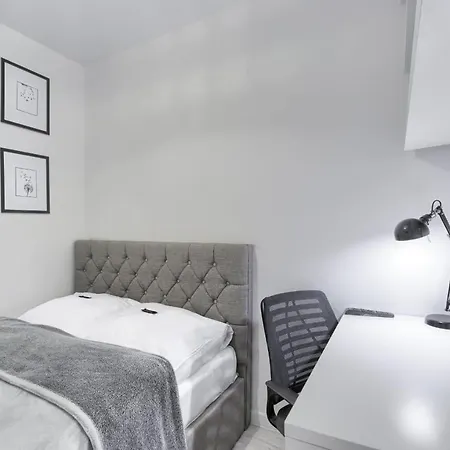 Διαμέρισμα 200 No.1 Ogrod, Parking W Centrum